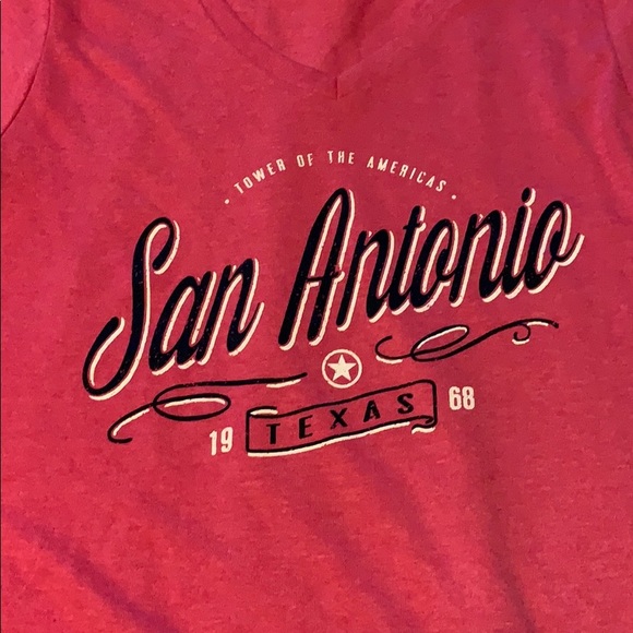 Gildan T shirt - Picture 3 of 3